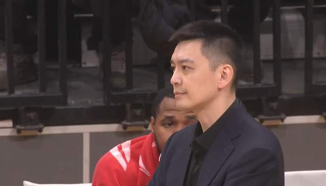 直播吧-真不手软！高诗岩末节12分浇灭旧主，赵继伟12+7+6怒了，杨鸣无助